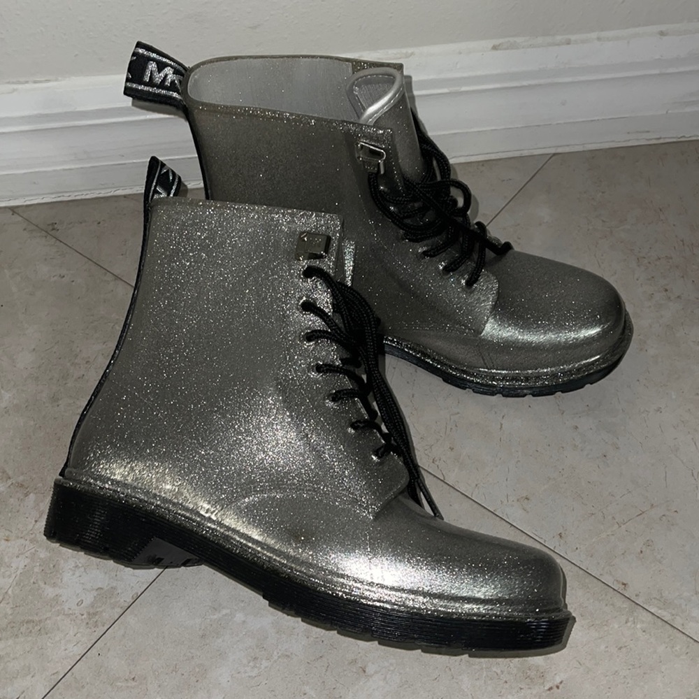 Michael Kors woman’s rainboots